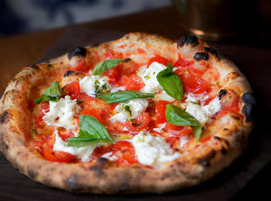 Margherita neapolitan style pizza 9'' with Fiordilatte mozzarella Chilled