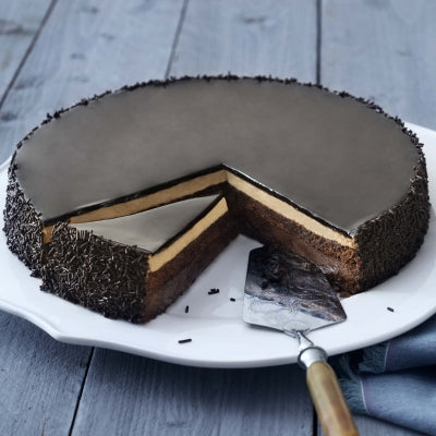 Chocolate temptation cake - Whole cake - pre Cut 14 portions